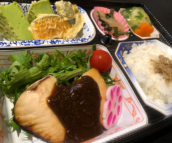 春のお魚弁当